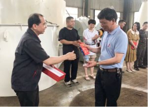 众志成城，团结协作，桂林恒达矿山机械有限公司为优秀员工颁奖